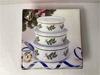 Porcelain Enamel Christmas Bowl Set in Box