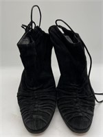 GUCCI Black Suede Ankle Wrap Booties