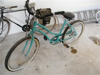 HUFFY 6 SPEED LADY'S BICYCLE
