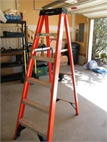 Werner 6' Fiberglass step ladder