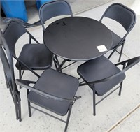 V - ROUND TABLE W/ 6 FOLDING CHAIRS (G41)