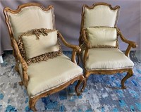 X - PAIR OF MATCHING ARMCHAIRS W/ PILLOWS