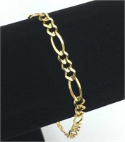 14K Yellow Gold Figaro Curb Link Bracelet