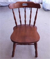 Vintage maple spindle back dining chair