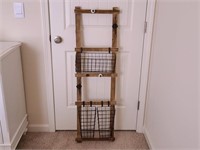 WALL STORAGE SHELF