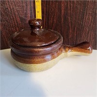 Brown/Cream glazed onion soup bowl and lid