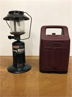 Coleman propane lantern and carry case