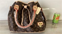 Louis Vuitton Unauthenticated Pocketbook