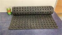 Rubber mat 53 x 26 inches