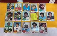 16 1976 Topps Football Cards