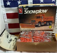 1985 ERTL Ford Snowplow Model Kit #6635-1000