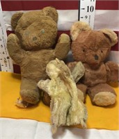 Old Teddy Bears stuffed animals