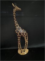 Wood giraffe