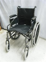 Invacare Tracer SX5 18" Wheelchair