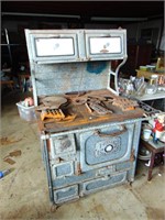 Antique Home Comfort Wood Burning Cook Stove