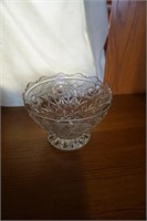 Lead Crystal Bowl with Flower Pattern