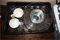 BL with Serving Dish and Cups