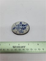 Delft silver brooch pin