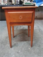 End Table 16"Wx14"Dx27.5"T