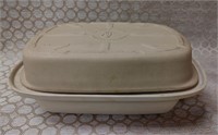 Large Pampered Chef Stoneware Roaster/Baker