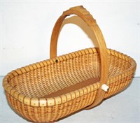 Incredible Robert Zink Nantucket Basket 12"L 9"H