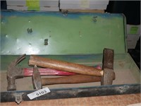 Hammers & Metal Toolbox