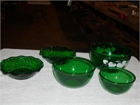 Vintage Green Sandwich Glass Bowls