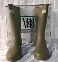 New M&B Army Green Kids Boots Size 3