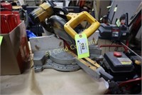 DeWalt portable radial arm/mitre saw