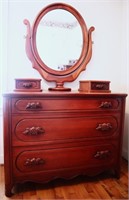 Davis Cabinet Co. Solid Cherry Dresser & Mirror