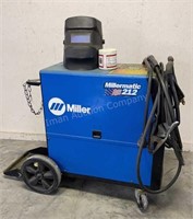 Nice MillerMatic 212 Welder, 220V Wire Welder