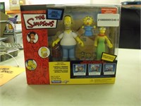 New Simpsons Diorama Set - Homer, Marge, Maggie