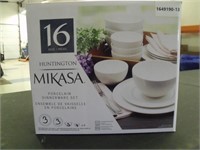 New Mikasa Huntington Dinnerware Set
