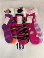 6 Pair Of Decorative Socks