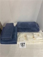 Towels & Bath Set