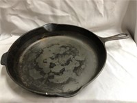 Griswold No. 12 Frying Pan