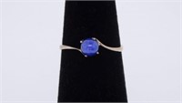 10K yellow gold Lindy star ring, size 6