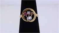 14K yellow gold diamond & ruby ring, size 5 1/4