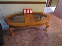 COFFEE TABLE AND 2 SIDE TABLES WITH GLASS TOPS
