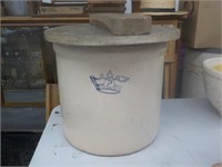 #2 Crock with Wooden Lid 9 1/2x9 1/2"
