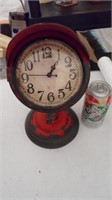 Red Railroad Light Clock