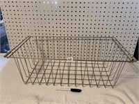 METAL BASKET