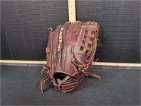 Easton Prowess 13" Baseball Glove