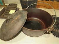 LARGE DUTCH OVEN