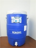 Igloo 5-Gallon Beverage Cooler Clean