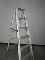 6ft Worn Aluminum Collapsible Ladder
