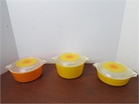 Three Vintage Sunflower Pyrex Glass Kitchenware