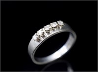 Five stone diamond set 18ct white gold ring