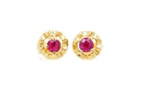 Ruby set 14ct yellow gold stud earrings