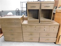 Dresser, Chest Of Drawers And 2 Nightstands